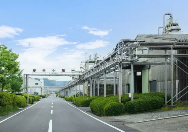 平生工場中央道路